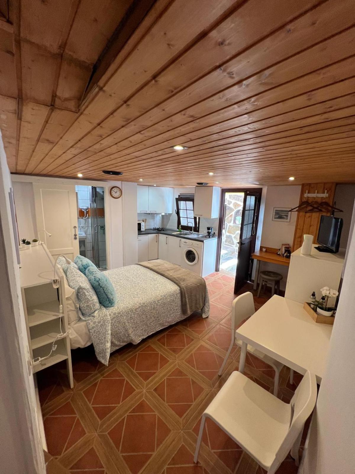El Pequeno Refugio Apartment *